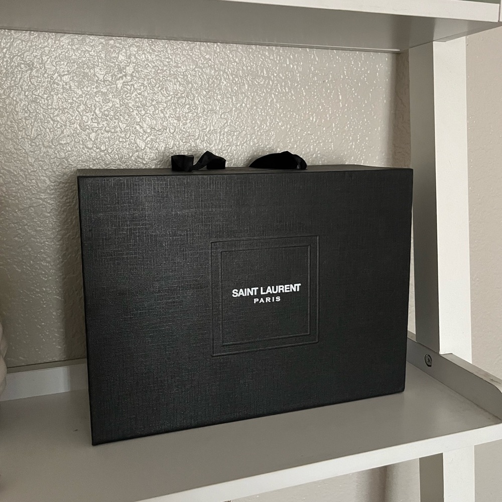 YSL box
